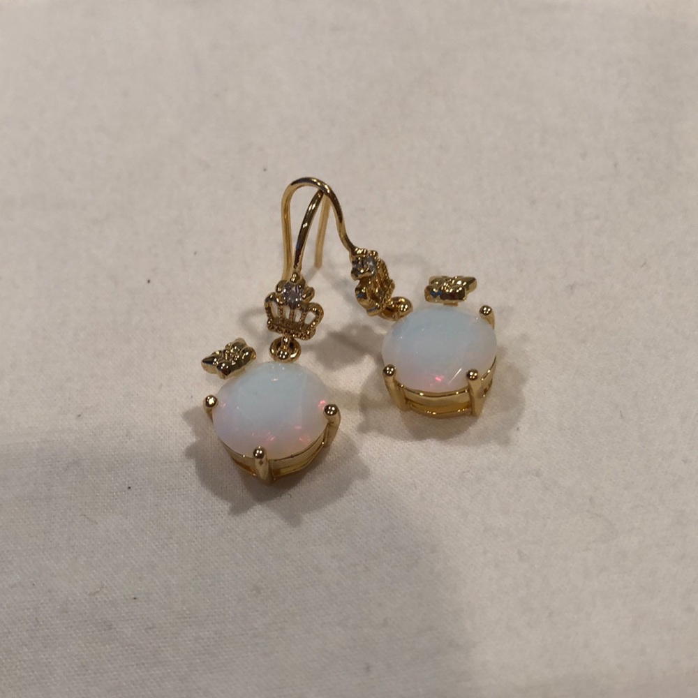 Juicy Couture earrings white rainbow stone